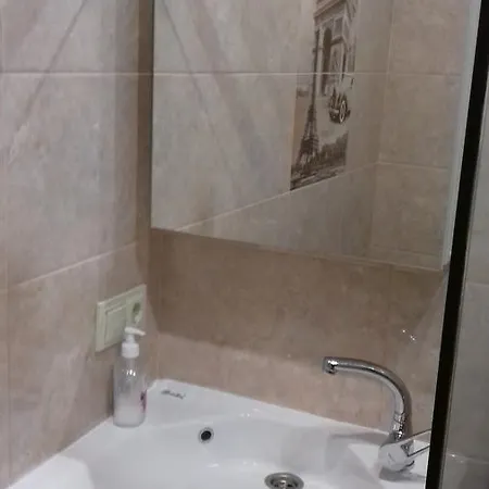 公寓 Near The Forum Mall 利沃夫